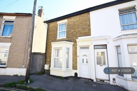 4 bedroom terraced house to rent - Invicta Road, Sheerness, ME12