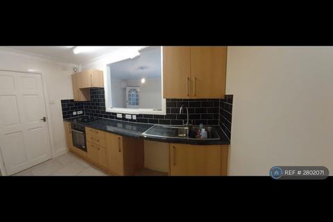1 bedroom flat to rent - Monk Street, London, SE18