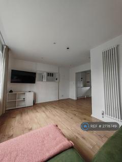 2 bedroom flat to rent, Athenaeum Court, London, N5