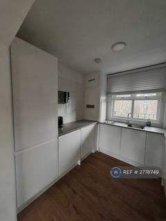 2 bedroom flat to rent, Athenaeum Court, London, N5