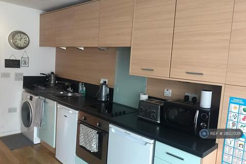 1 bedroom flat to rent, Bagley House, London, SE18