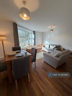 2 bedroom flat to rent, Akenside Road, London, NW3