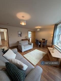 2 bedroom flat to rent, Akenside Road, London, NW3