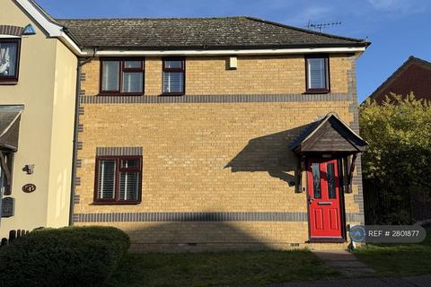 2 bedroom semi-detached house to rent, Clouded Yellow Close, Braintree, CM7