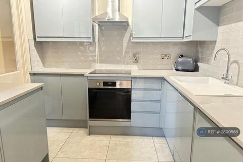 1 bedroom flat to rent, Lansdown Place, Cheltenham, GL50