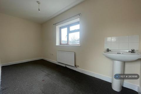 3 bedroom flat to rent, Derby Road, Southampton, SO14