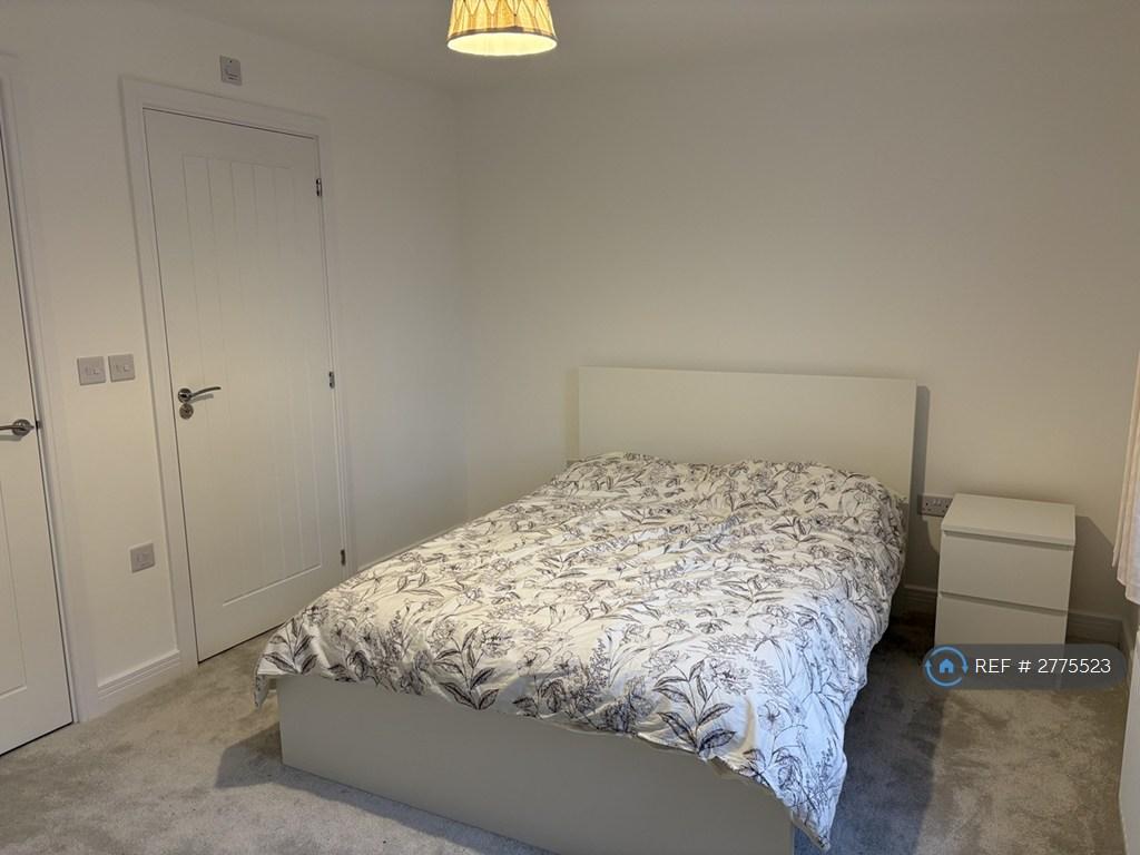 Main Bedroom