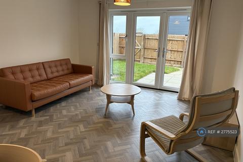 2 bedroom detached house to rent, Brigettine Square, Cambridge, CB1
