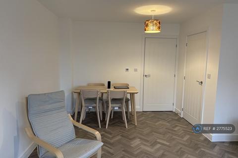 2 bedroom detached house to rent, Brigettine Square, Cambridge, CB1