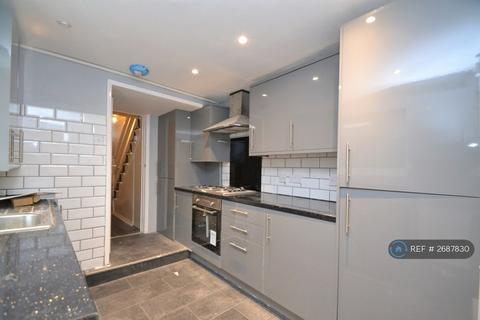 3 bedroom terraced house to rent, London, London, SE13