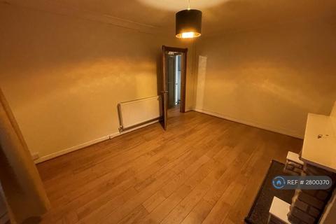 3 bedroom terraced house to rent, Princess Drive, Liverpool, L14