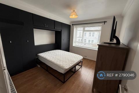 1 bedroom flat to rent, Sherriff Road, London, NW6