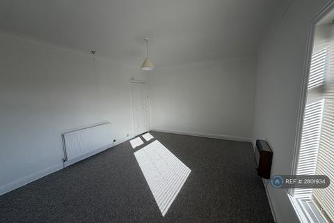 3 bedroom terraced house to rent, Wesley St, Stoke-On-Trent, ST7