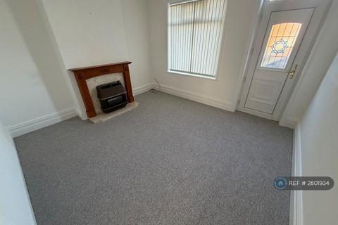 3 bedroom terraced house to rent, Wesley St, Stoke-On-Trent, ST7