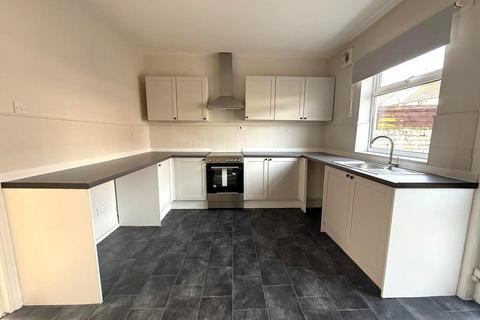 1 bedroom terraced house to rent, Priestfield Road, Ellesmere Port