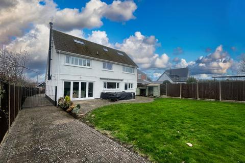 5 bedroom detached house for sale, Wild Winds, Highlight Lane, The Vale of Glamorgan CF62 8AA