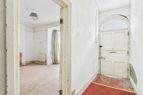 8 bedroom townhouse for sale, The Parade, Carmarthen