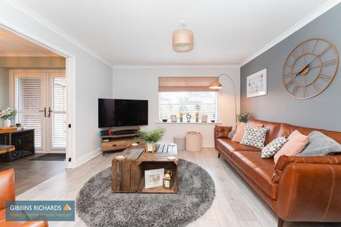 4 bedroom detached house for sale, Evesham Drive, Bridgwater
