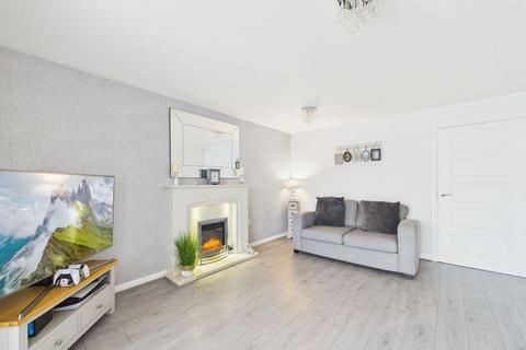 3 bedroom semi-detached house for sale, Goodwood Drive, Oxley, Wolverhampton, WV10