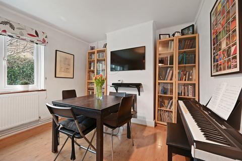 2 bedroom maisonette for sale, Bittacy Hill NW7