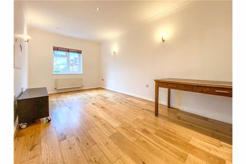 undefined, Kennedy Close, London Colney, Hertfordshire, AL2 1GR