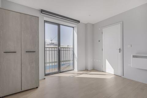 2 bedroom apartment to rent, Mowlem Street, Bethnal Green, E2