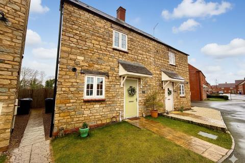 3 bedroom semi-detached house for sale, Setters Way, Roade, Northamptonshire NN7