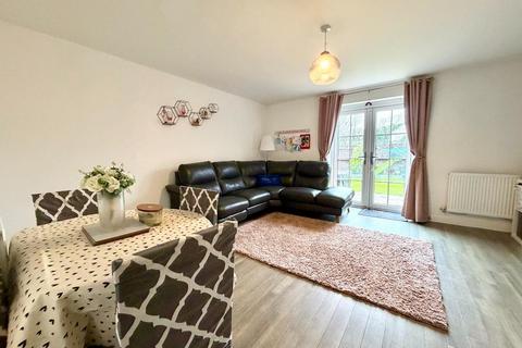 3 bedroom semi-detached house for sale, Setters Way, Roade, Northamptonshire NN7