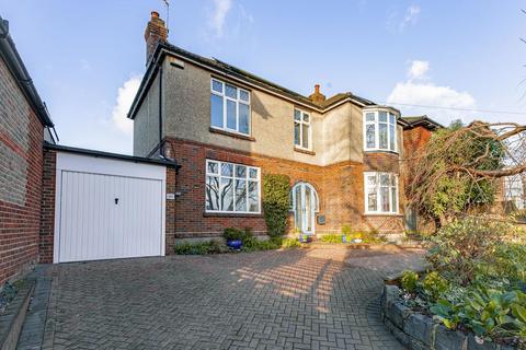 4 bedroom detached house for sale, Havant Road, Drayton