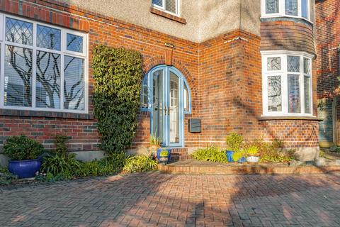 4 bedroom detached house for sale, Havant Road, Drayton