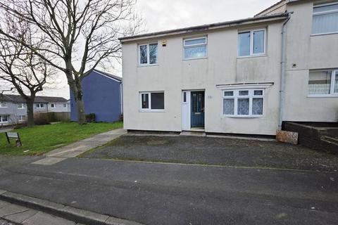 4 bedroom end of terrace house to rent, Crigdon Hill, West Denton, Newcastle Upon Tyne