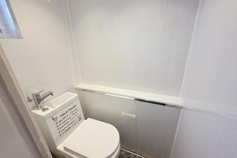 4 bedroom end of terrace house to rent, Crigdon Hill, West Denton, Newcastle Upon Tyne