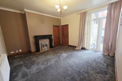 2 bedroom ground floor flat to rent, Coronation Street, Wallsend