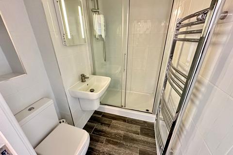 1 bedroom flat to rent, Christchurch Road, BOURNEMOUTH