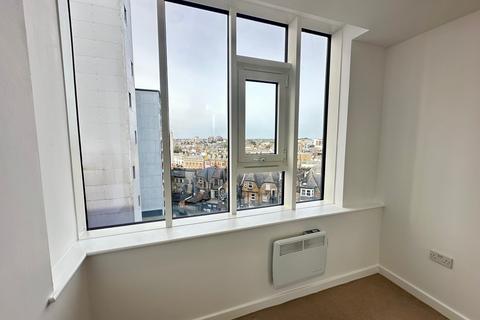 1 bedroom flat to rent, Christchurch Road, BOURNEMOUTH