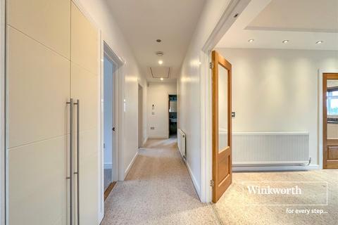 3 bedroom bungalow for sale, Pine Glen Avenue, Dorset BH22
