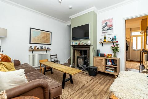2 bedroom terraced house for sale, Guildford Road, Fratton