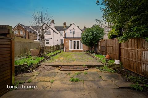 4 bedroom character property for sale, Nutfield Road, Merstham, Redhill