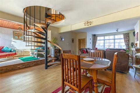 3 bedroom detached house for sale, Branch Road, Park Street, St. Albans, Hertfordshire, AL2