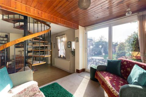 3 bedroom detached house for sale, Branch Road, Park Street, St. Albans, Hertfordshire, AL2