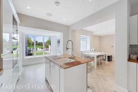 4 bedroom semi-detached house for sale, Brook Road, Merstham, Redhill