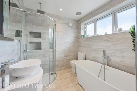 4 bedroom semi-detached house for sale, Brook Road, Merstham, Redhill