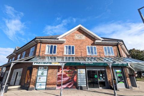 2 bedroom apartment to rent, To Let - St. James Place, Southport - Two Bedroom Duplex Apt