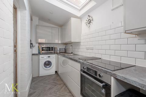 3 bedroom detached house for sale, Wheaton Road, Bournemouth BH7