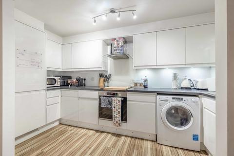 2 bedroom apartment for sale, Osborne Road, Windsor