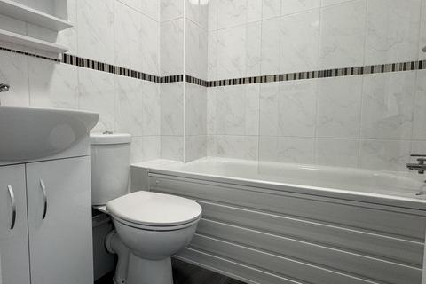 2 bedroom apartment for sale, Victoria Close, Bovington, Wareham