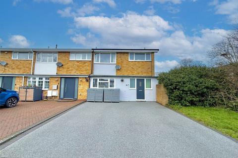 Leighton Court, Dunstable