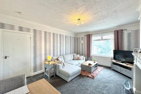 undefined, Winton Avenue, Kilwinning