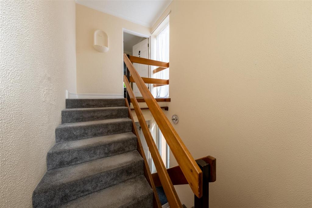 Watling Court-014.jpg