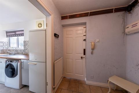 4 bedroom flat for sale, Hadrian Way, Sandiway
